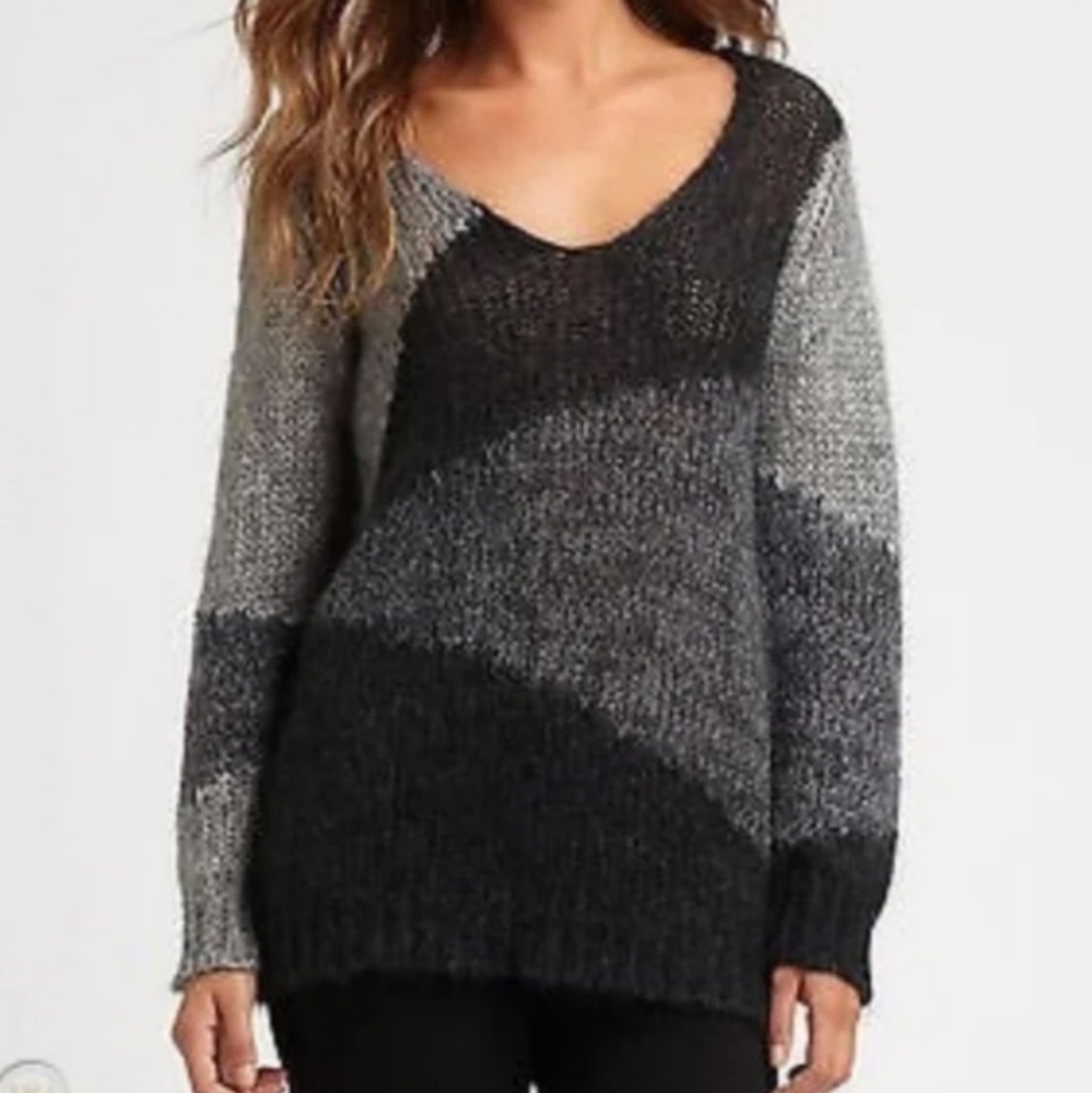 Colorblock Mohair Tunic Lightweight Sweater
